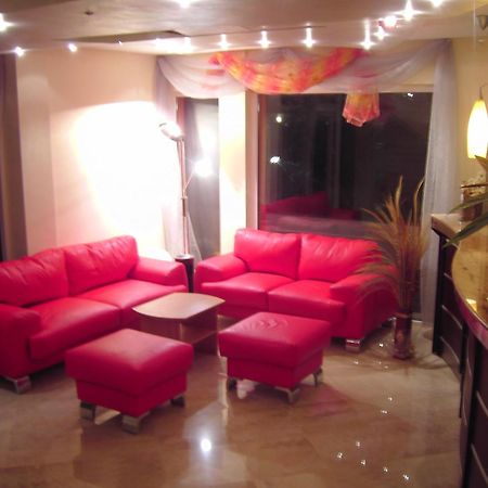 Fresh Family Hotel Равда Экстерьер фото