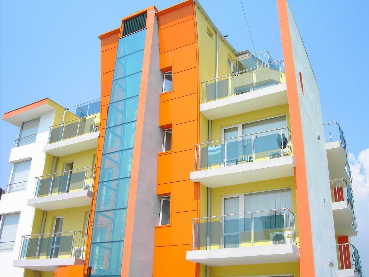 Fresh Family Hotel Равда Экстерьер фото