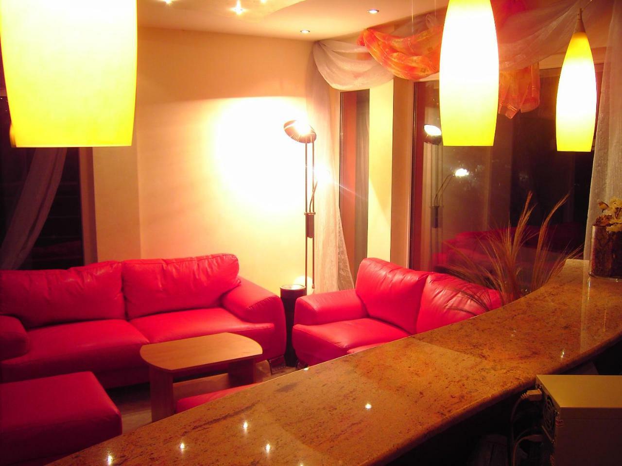 Fresh Family Hotel Равда Экстерьер фото